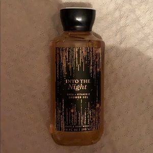 Bath and body works shower gel